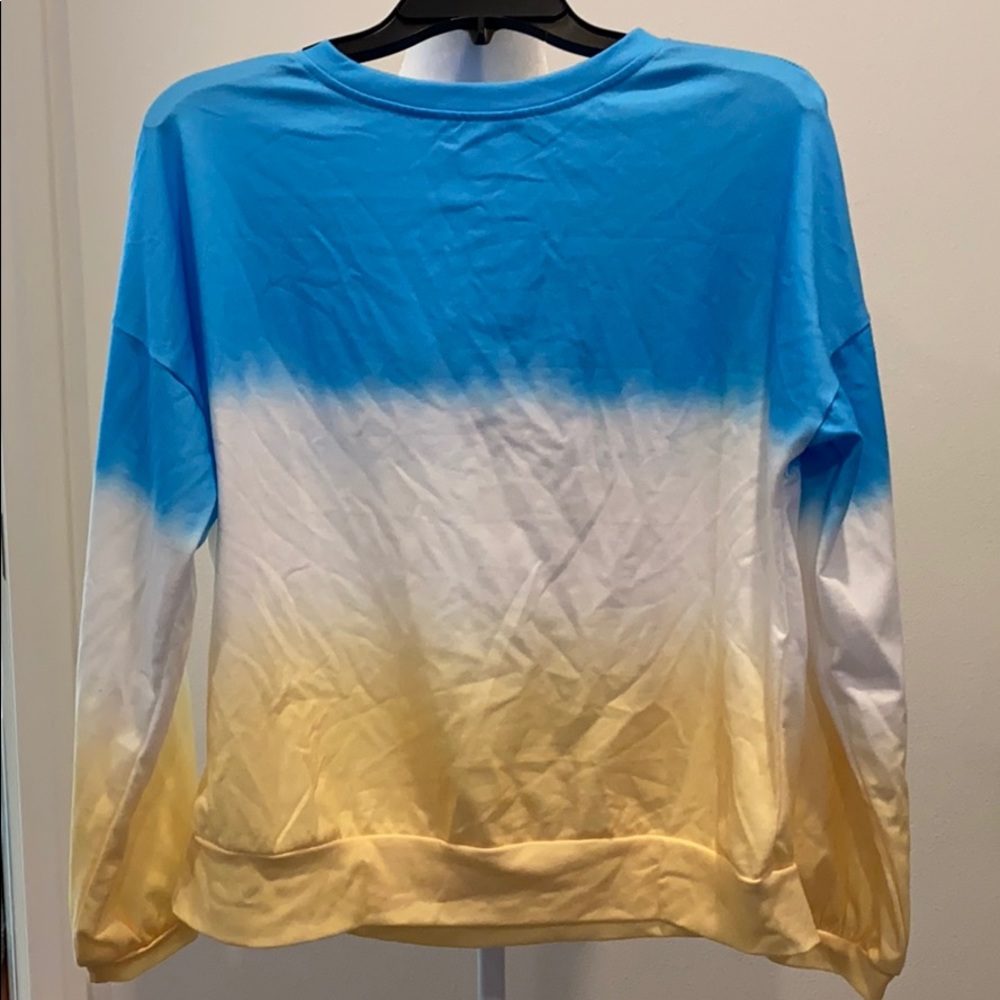 New lightweight tie dye sweatshirt pullover